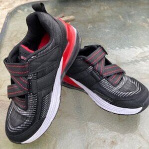 Little Boys SKECHERS shoes size 13